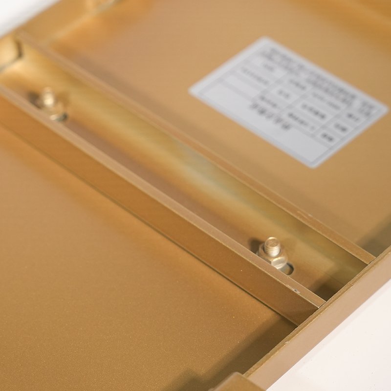 flat Metal panel detail-3
